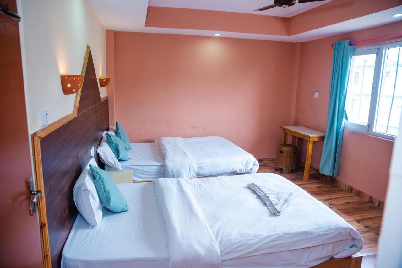 Hotel Olympus Pokhara Ngoại thất bức ảnh