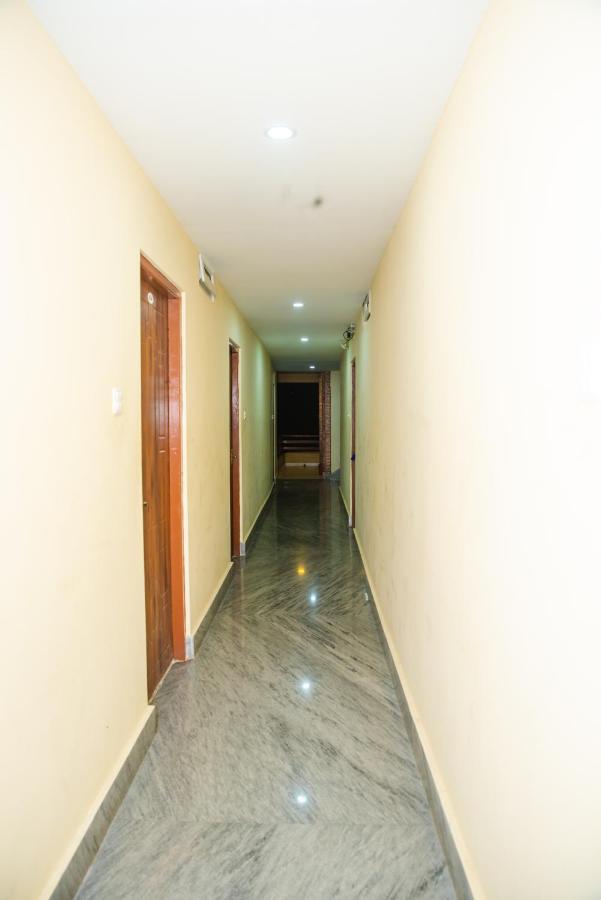 Hotel Olympus Pokhara Ngoại thất bức ảnh