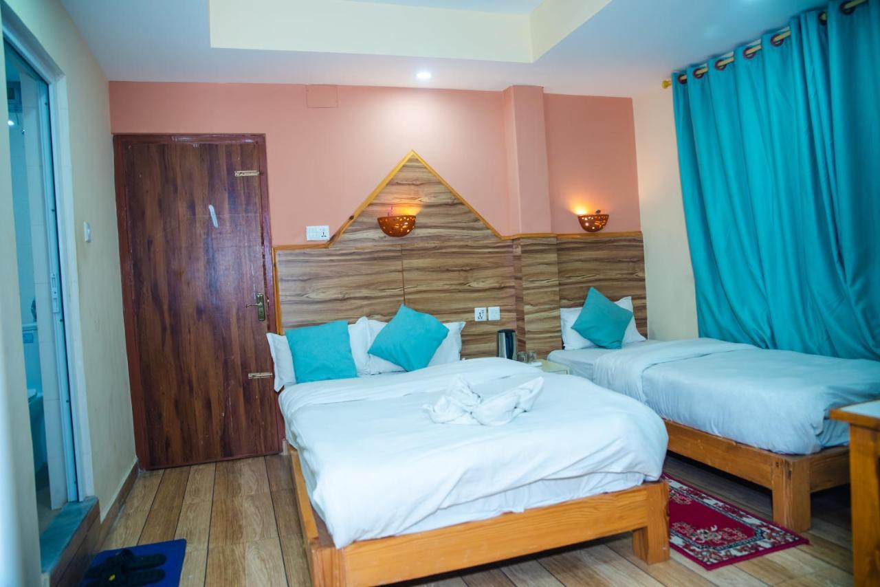 Hotel Olympus Pokhara Ngoại thất bức ảnh