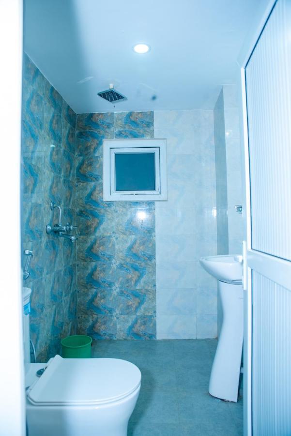 Hotel Olympus Pokhara Ngoại thất bức ảnh