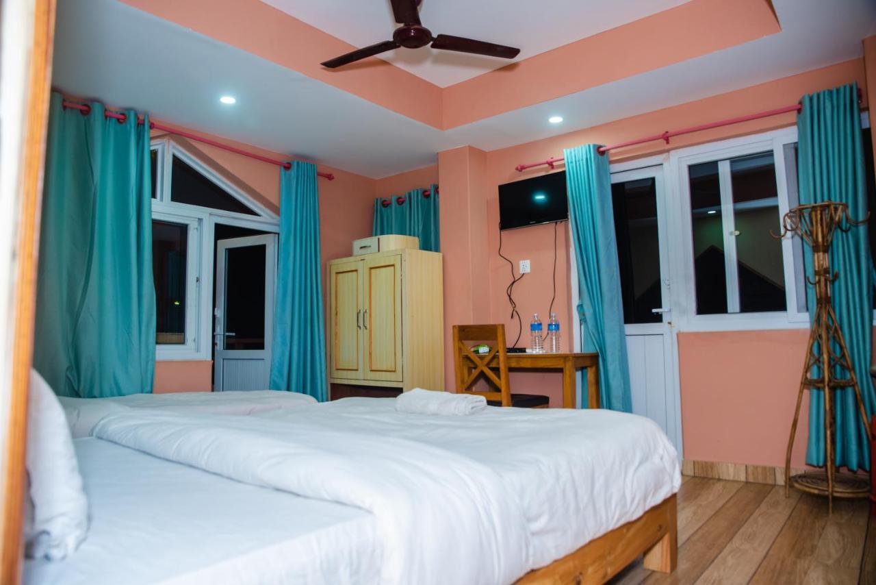 Hotel Olympus Pokhara Ngoại thất bức ảnh