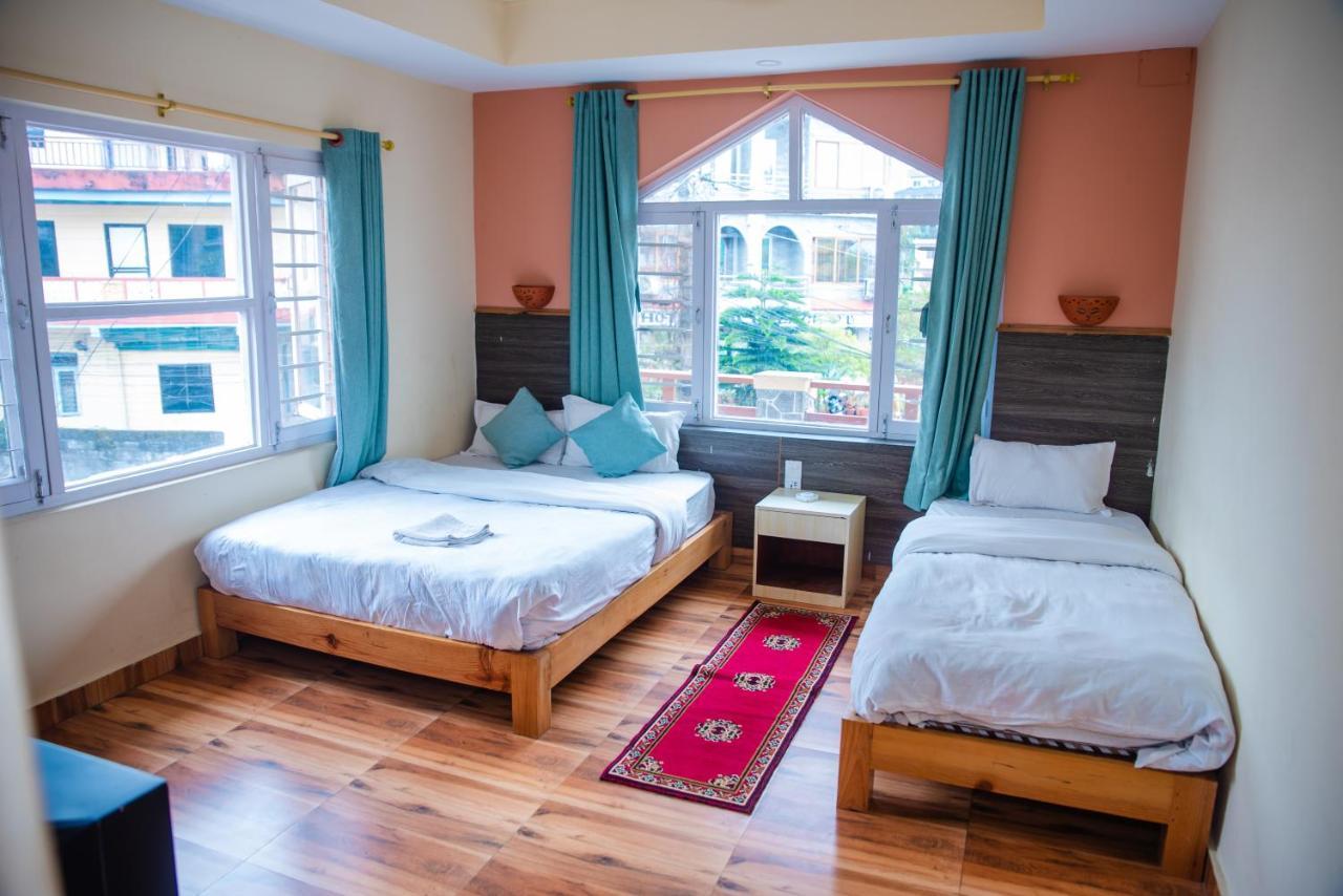Hotel Olympus Pokhara Ngoại thất bức ảnh