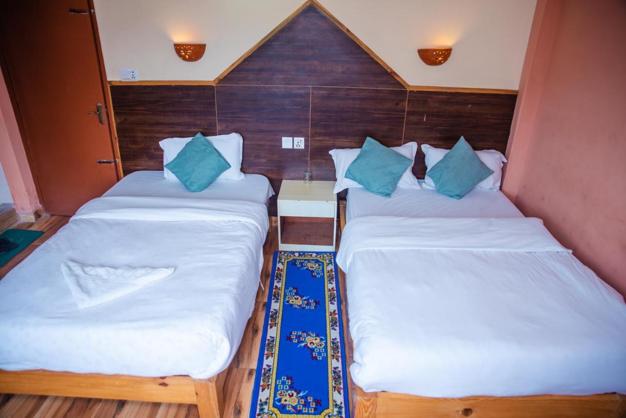 Hotel Olympus Pokhara Ngoại thất bức ảnh